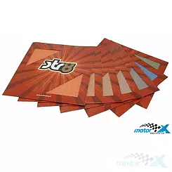 Siatka aluminiowa STR8, drobne otwory, 30x30cm, czerwona