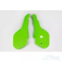 Osłony boczne zielone UFO Plast Kawasaki KX 125 / 250 / 500 87