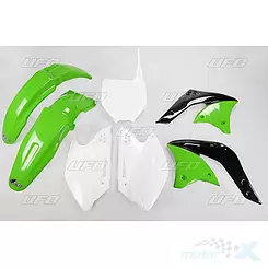 Zestaw osłon nadwozia zielono-biały UFO Plast Kawasaki KXF 250 06'