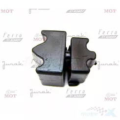 Odbojnik tylny silnika Junak 806 125