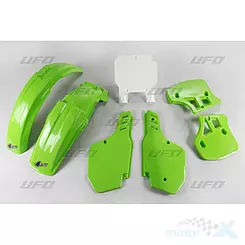 Zestaw osłon nadwozia zielono-biały  UFO Plast Kawasaki KX 500 93-95