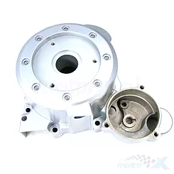 Pokrywa silnika lewa Junak 131 125 OHV 4T AC