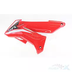 Osłona przednia boczna lewa czerwona 010Z Benelli BN 125 Euro 4
