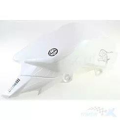 Osłona zbiornika paliwa lewa, biała 005Z, Benelli BN 125 Euro 4