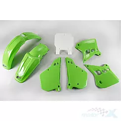Zestaw osłon nadwozia  zielono-biały UFO Plast Kawasaki KX 125 90-91